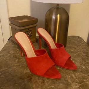 Red open toe Heels 👠